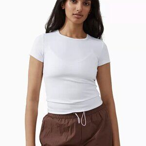 COTTON ON Ultra Fitted Crew Neck T-shirt